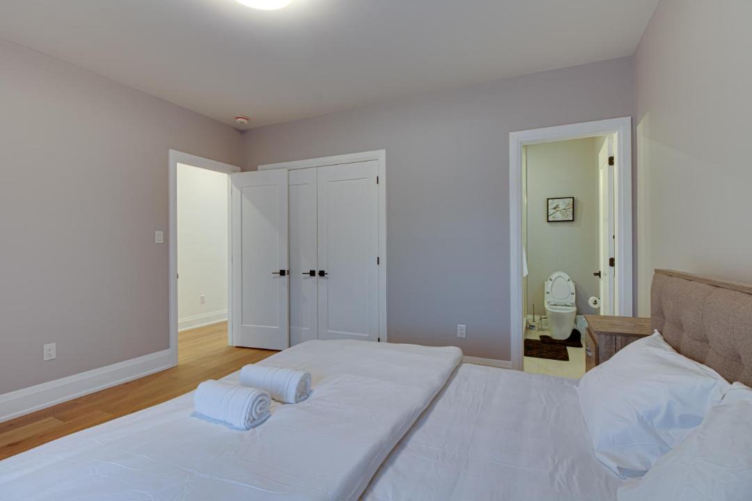 Photo of Bedroom in Clairlea