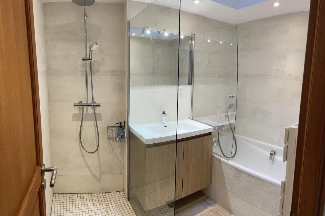 Photo of Bathroom in Montevrain