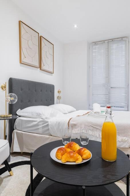 Photo of Bedroom in Saint-Mande