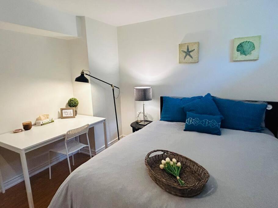 Photo of Bedroom in Richmond Hill