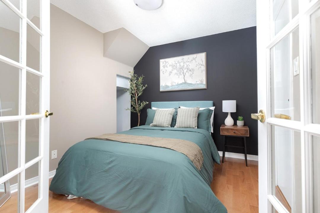 Photo of Bedroom in King West Village