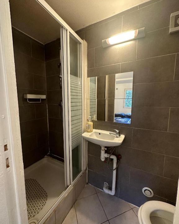 Photo of Bathroom in Le Blanc-Mesnil