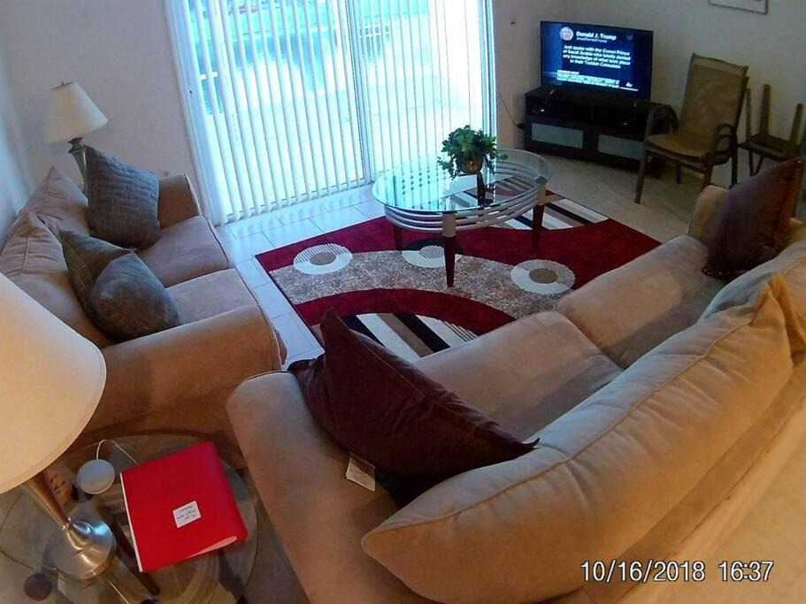 Photo of Livingroom in Kissimmee