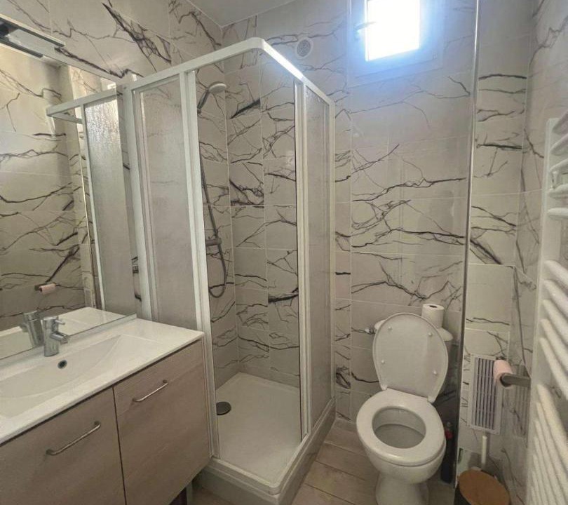 Photo of Bathroom in La Courneuve