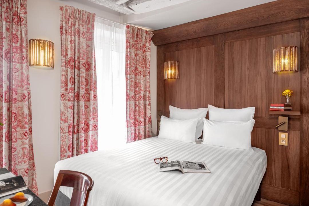Photo of Bedroom in Latin