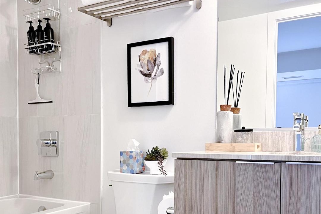 Photo of Bathroom in Bay Cloverhill