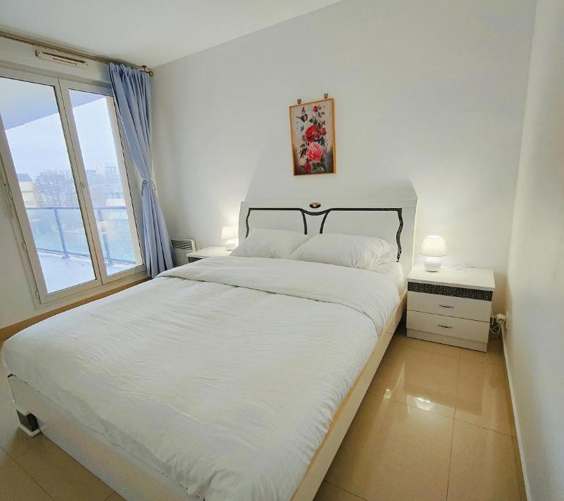 Photo of Bedroom in Louis Bertrand-Mirabeau-Semard