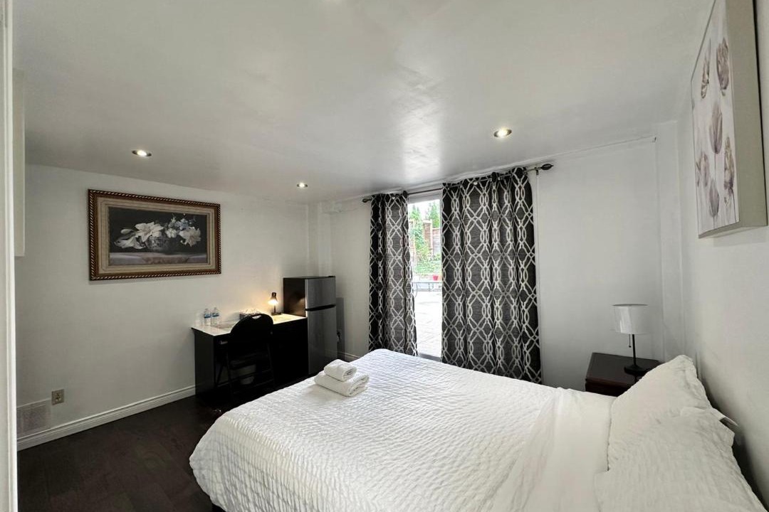 Photo of Bedroom in Mississauga