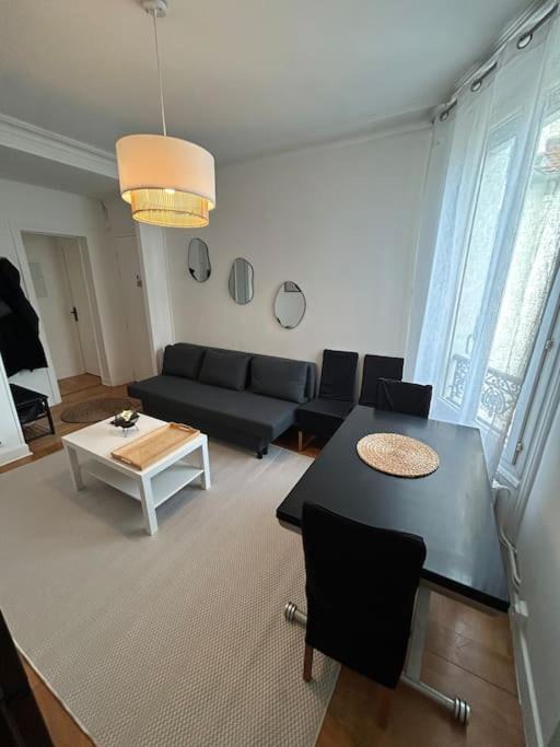 Photo of Livingroom in Issy-les-Moulineaux