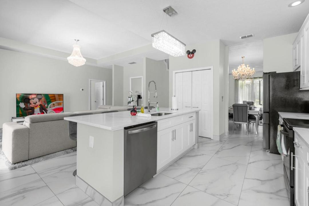Photo of Kitchen in Sunset Lakes