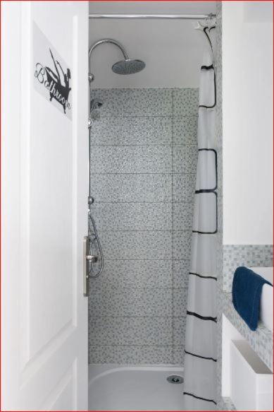 Photo of Bathroom in Montry