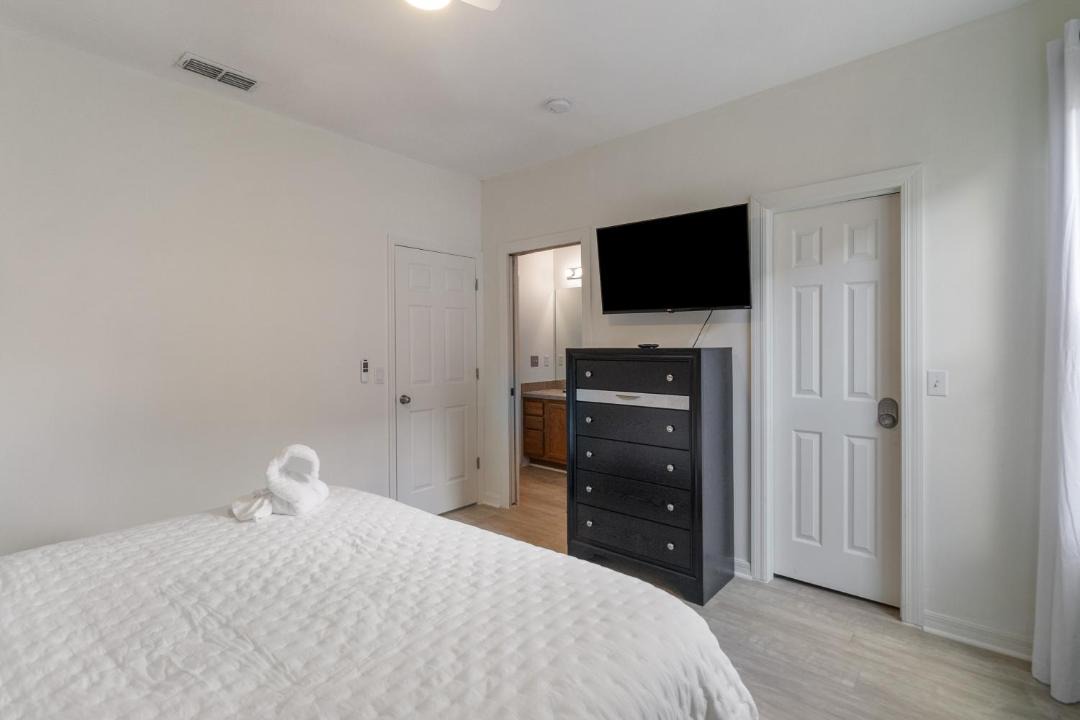 Photo of Bedroom in Sunset Ridge