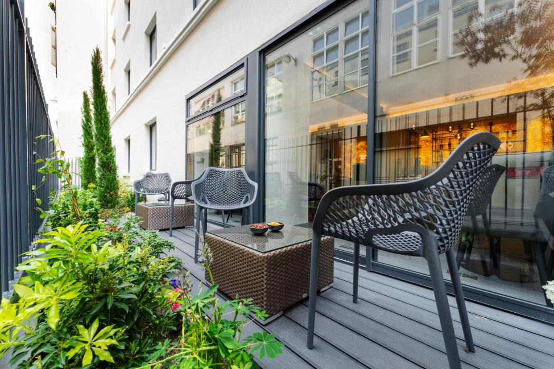 Photo of Patio Balcony in Combat