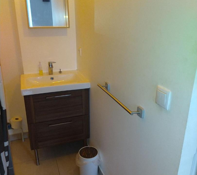 Photo of Bathroom in Sevres