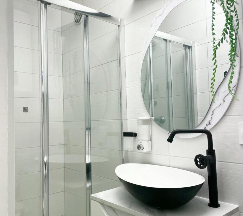 Photo of Bathroom in Suresnes