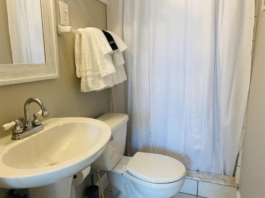 Photo of Bathroom in Baywood Village