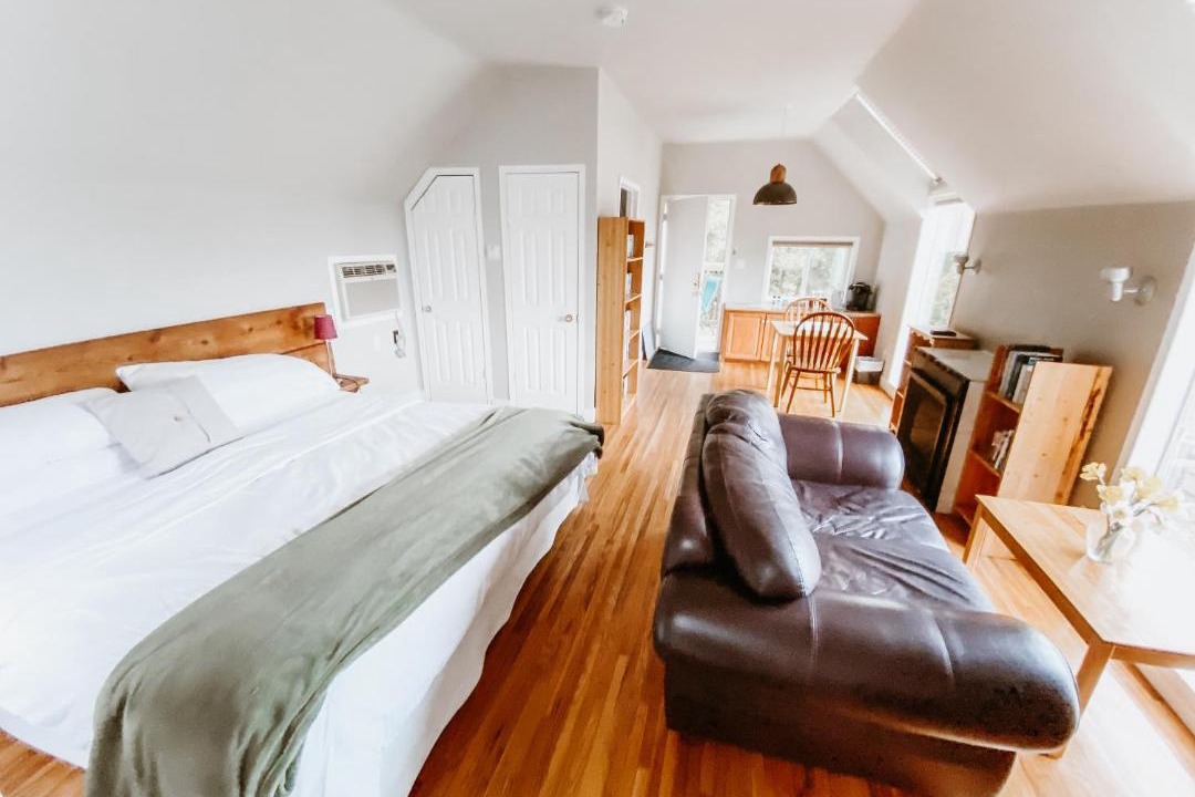 Photo of Bedroom in Meaford