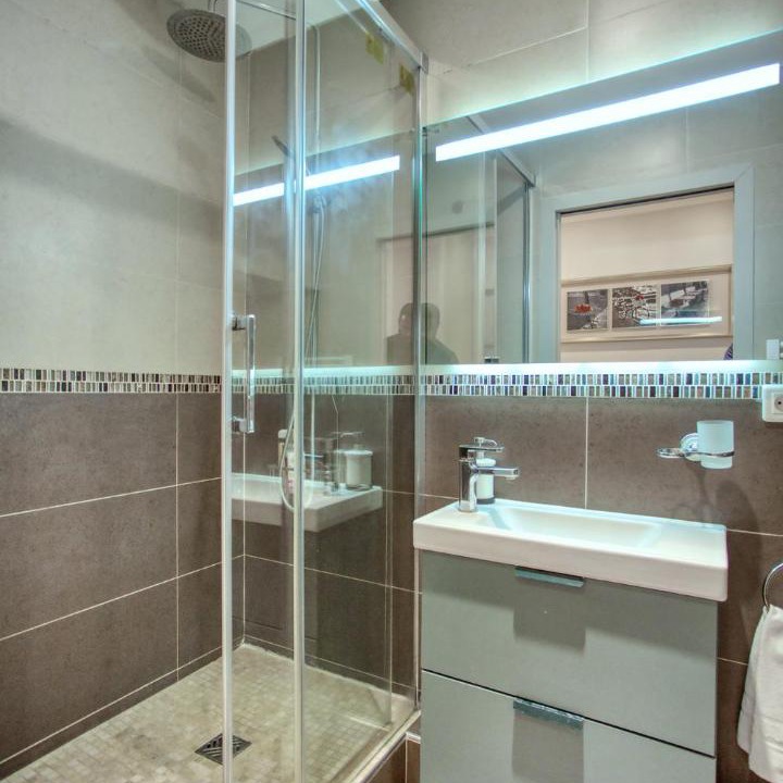 Photo of Bathroom in Vivienne
