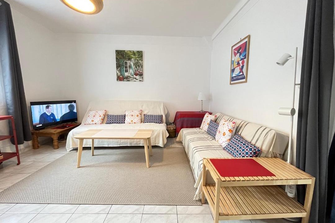 Photo of Livingroom in Village