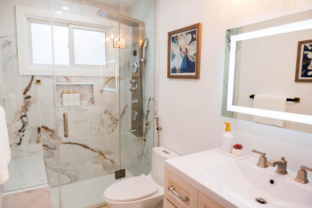 Photo of Bathroom in Wasaga Beach