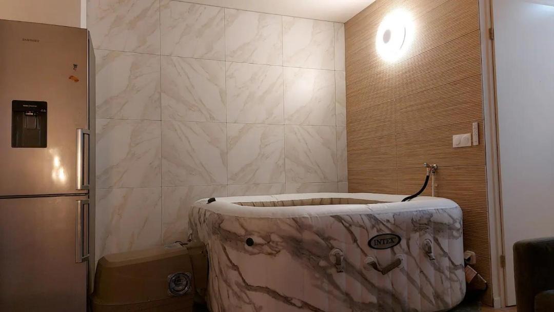 Photo of Bathroom in Saint-Denis