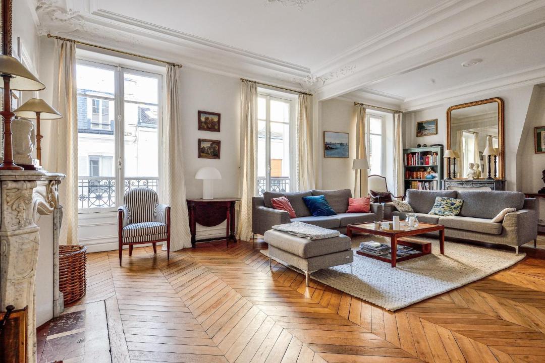 Photo of Others in Neuilly-sur-Seine