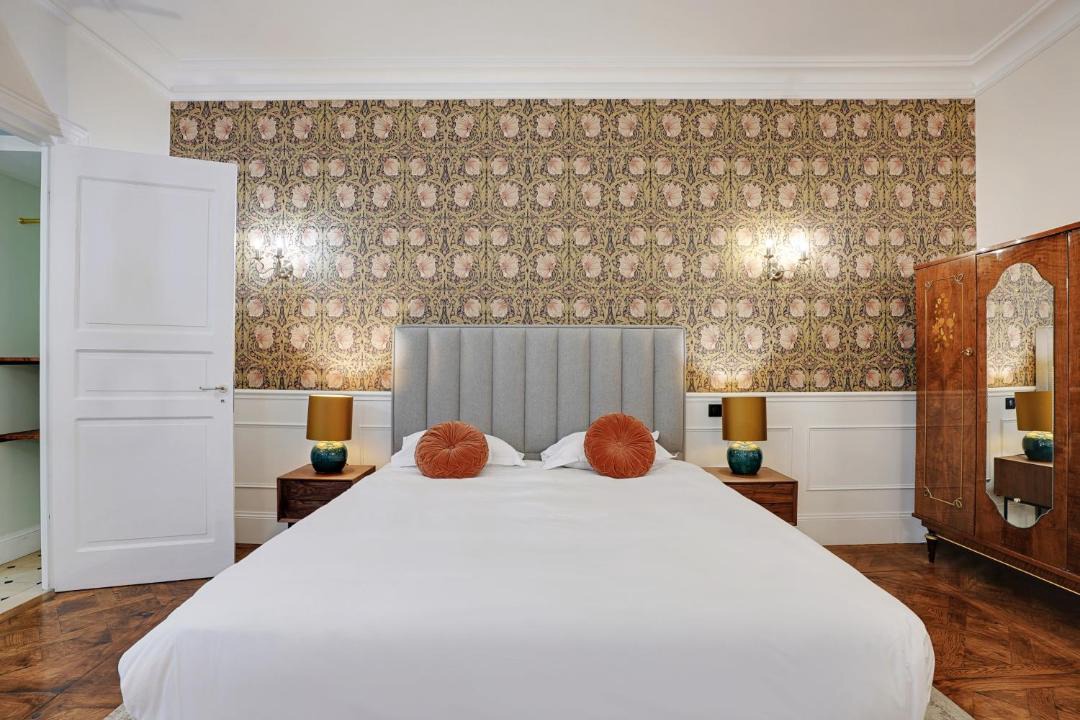 Photo of Bedroom in Latin