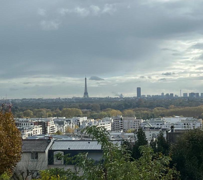 Photo of Others in Suresnes