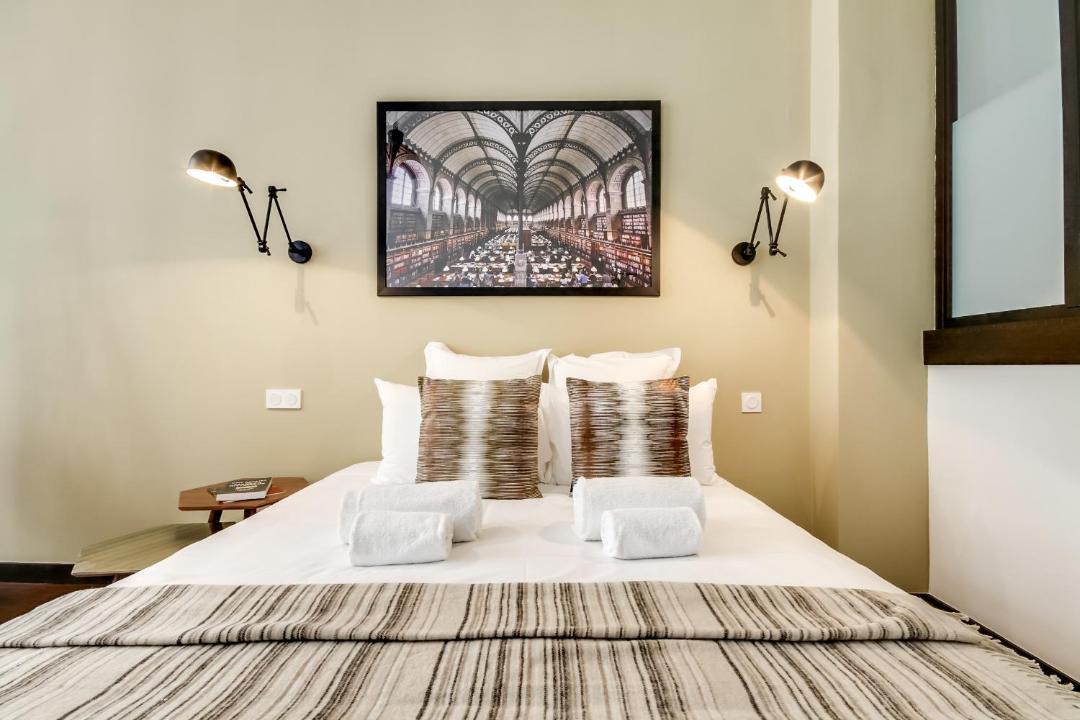 Photo of Bedroom in Faubourg-du-Roule