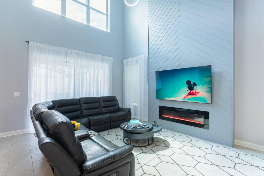 Photo of Livingroom in Bay Hill