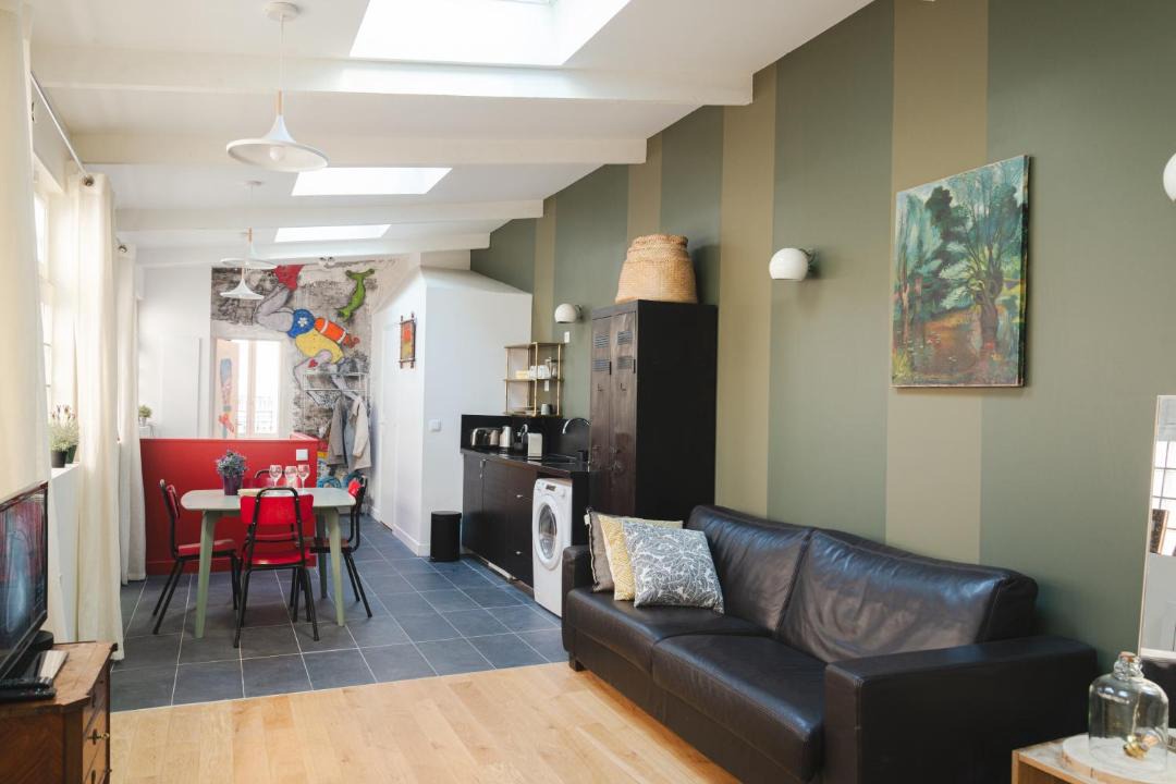 Photo of Livingroom in Pere Lachaise