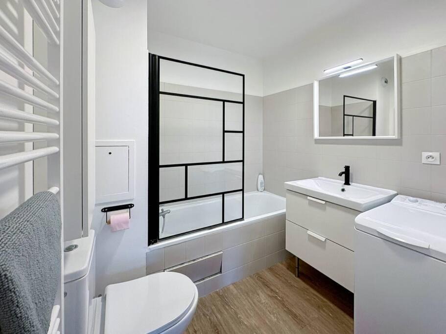 Photo of Bathroom in Bailly-Romainvilliers