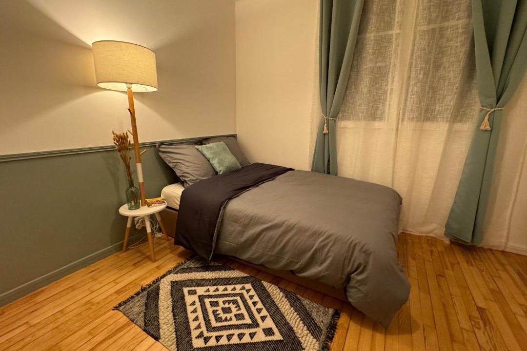 Photo of Bedroom in Champigny-sur-Marne
