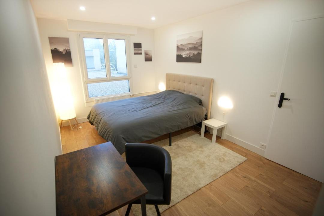 Photo of Bedroom in L'Hay-les-Roses