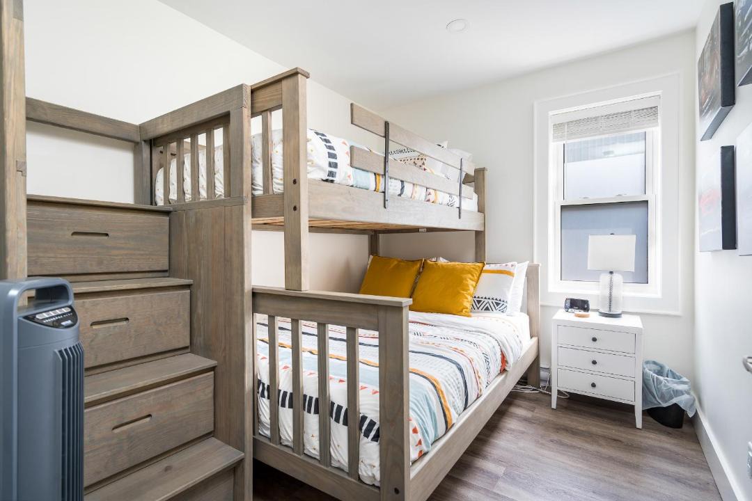 Photo of Bedroom in Meaford