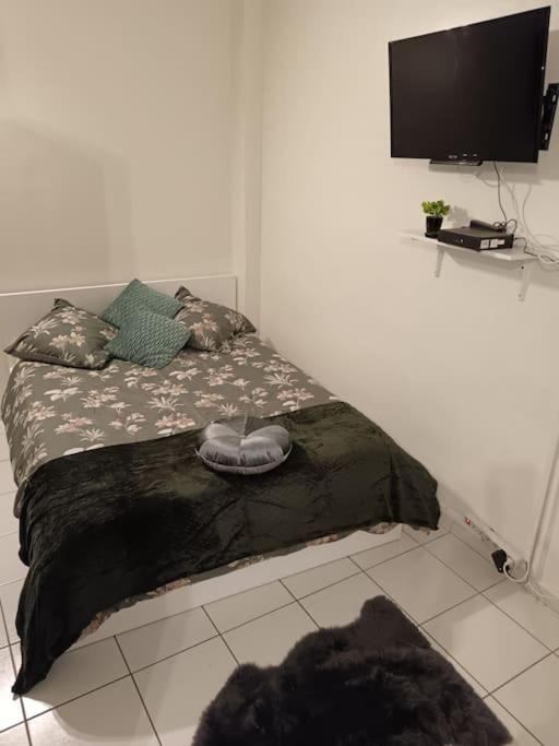 Photo of Bedroom in Bondy