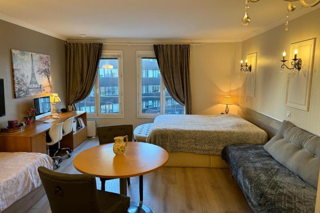 Photo of Bedroom in Issy-les-Moulineaux