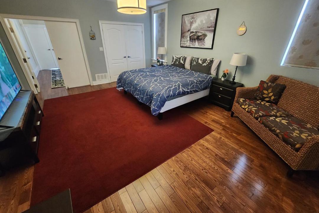 Photo of Bedroom in Cabbagetown South