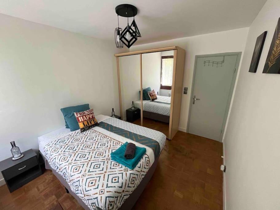 Photo of Bedroom in Chatillon