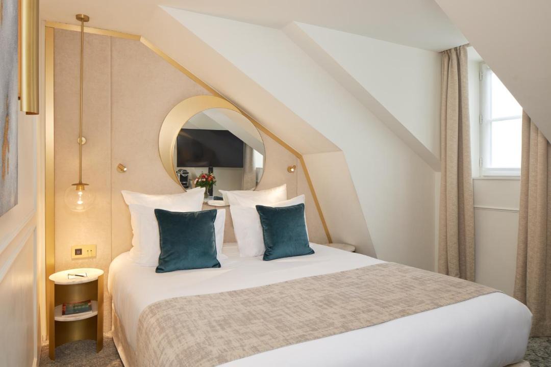 Photo of Bedroom in Chaussee-d'Antin