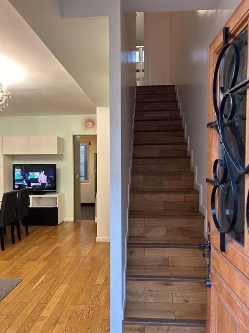 Photo of Livingroom in Villejuif
