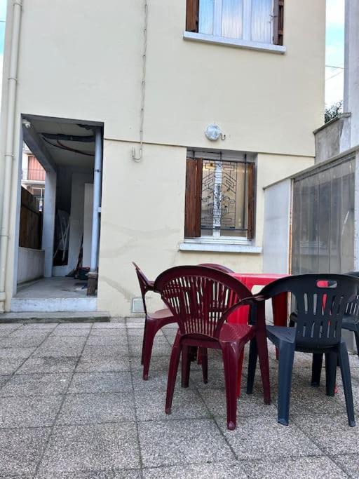 Photo of Others in Villejuif
