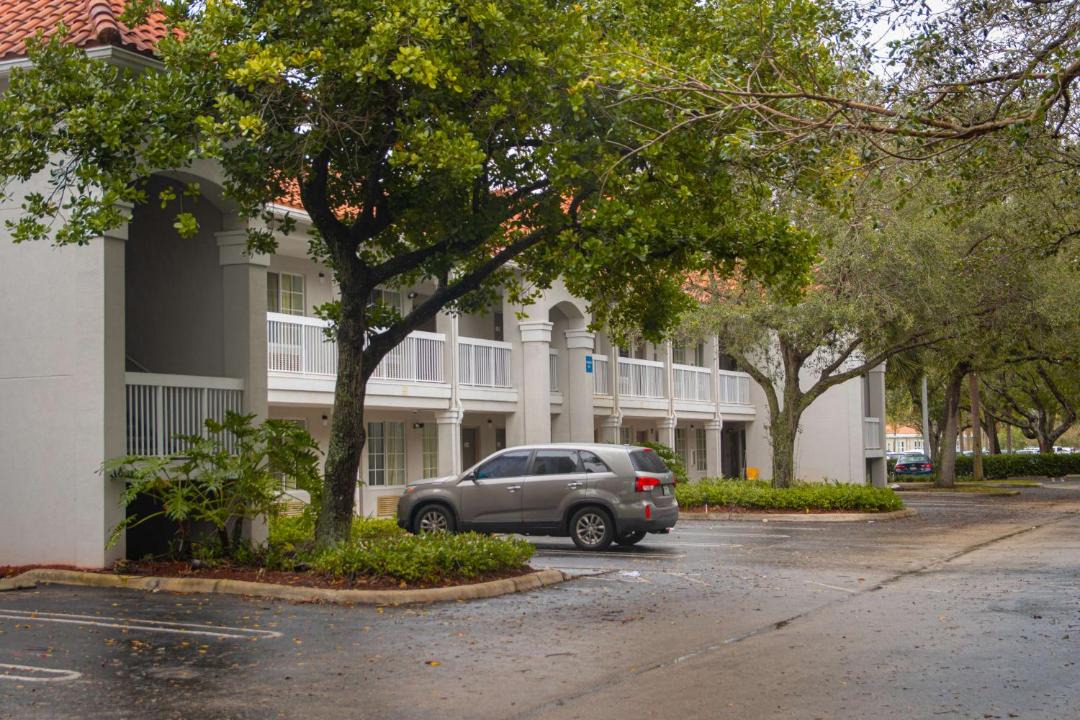 Photo of Buildings in Coral Springs