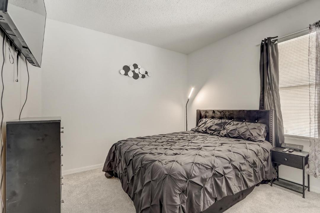 Photo of Bedroom in Sunset Ridge