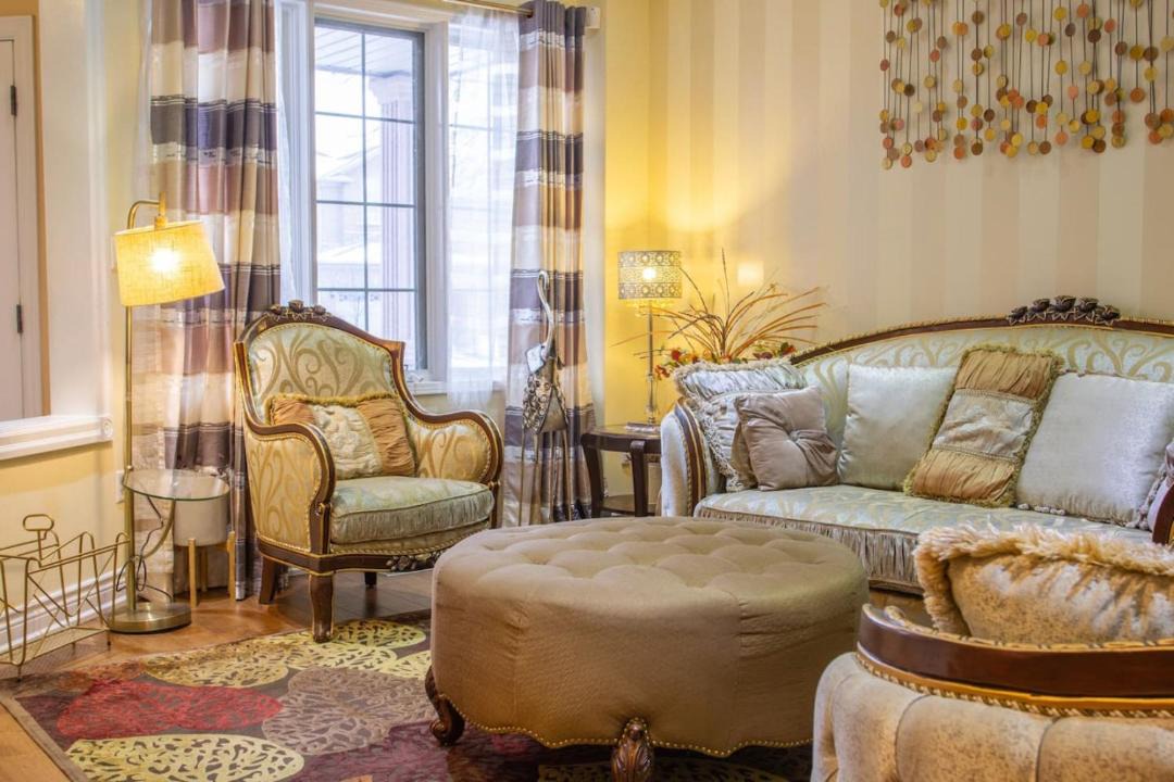 Photo of Livingroom in Brampton