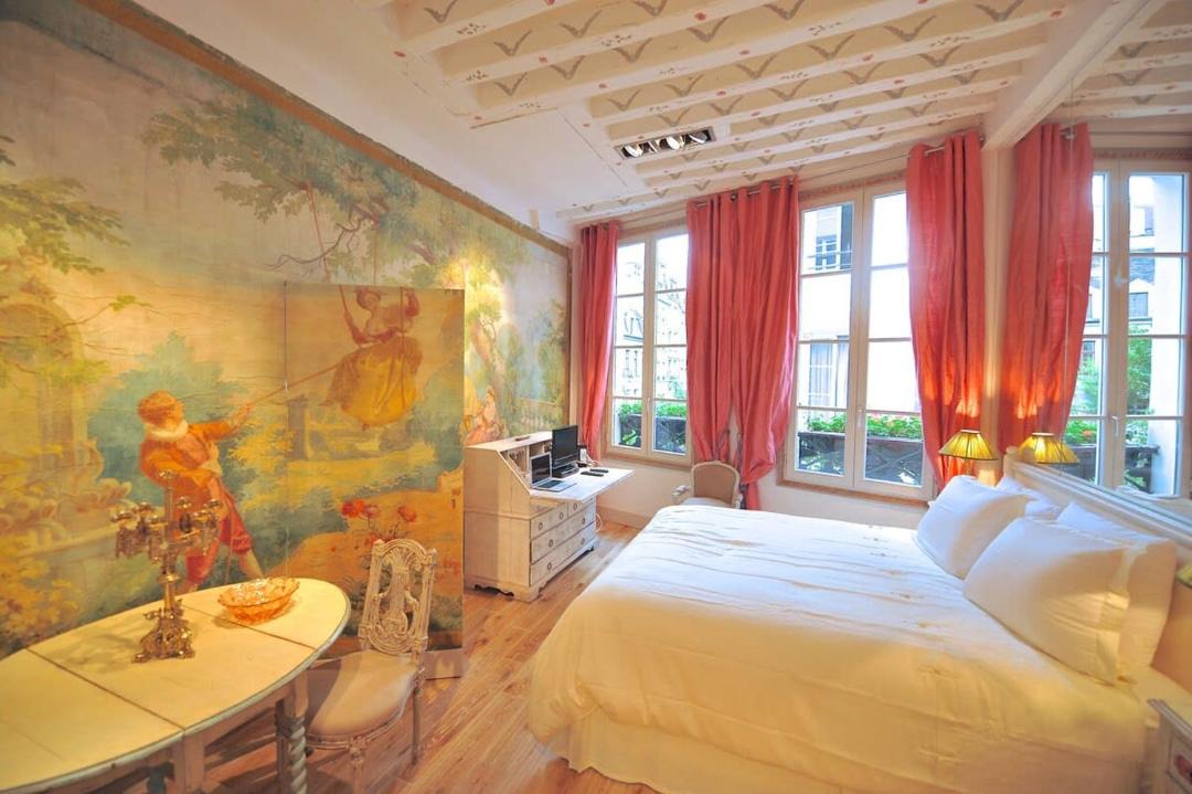 Photo of Bedroom in Sorbonne