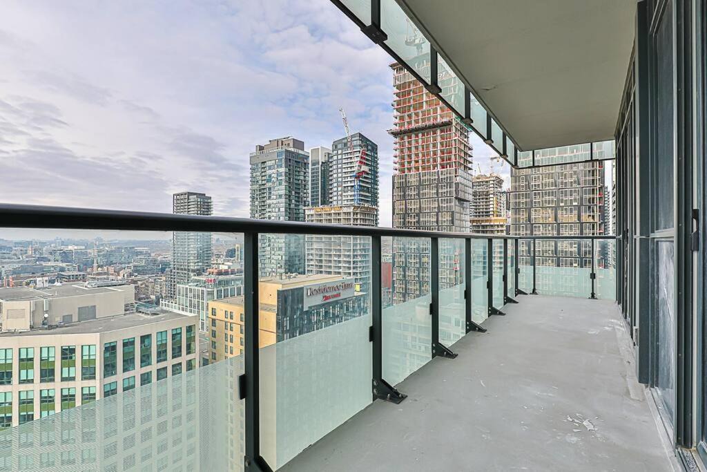 Photo of Patio Balcony in Toronto Entertainment District