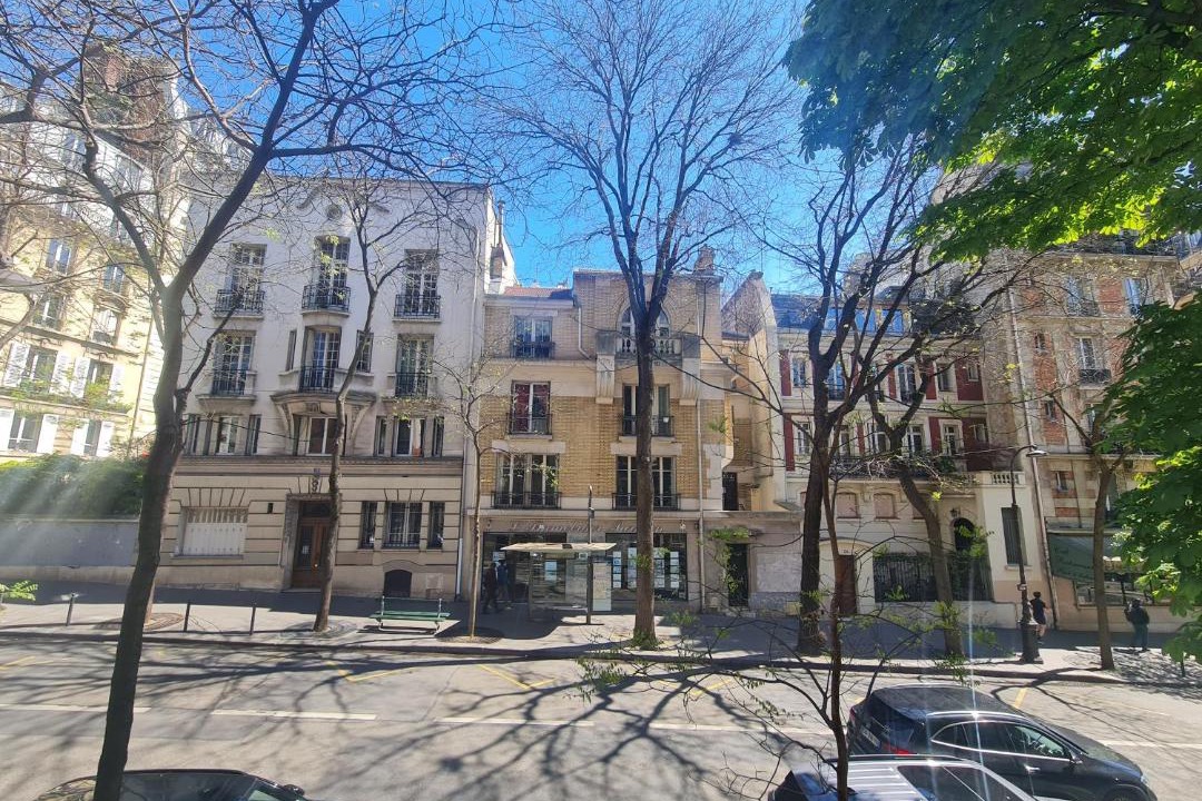 Photo of Others in Quartier des Grandes-Carrieres