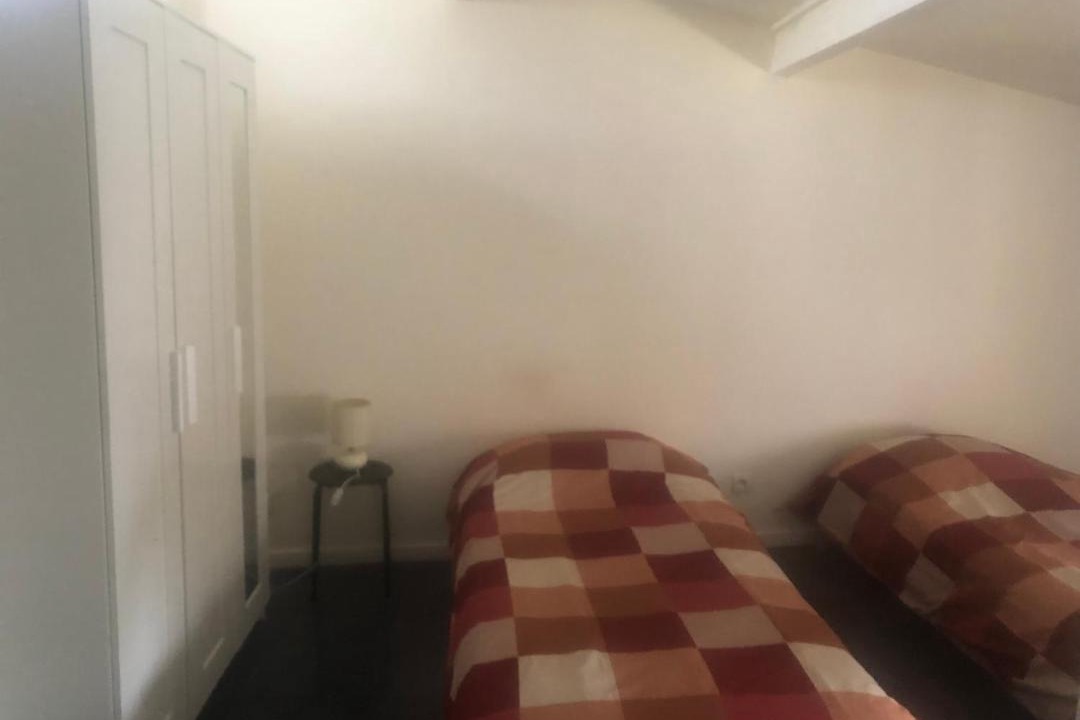Photo of Bedroom in Stains