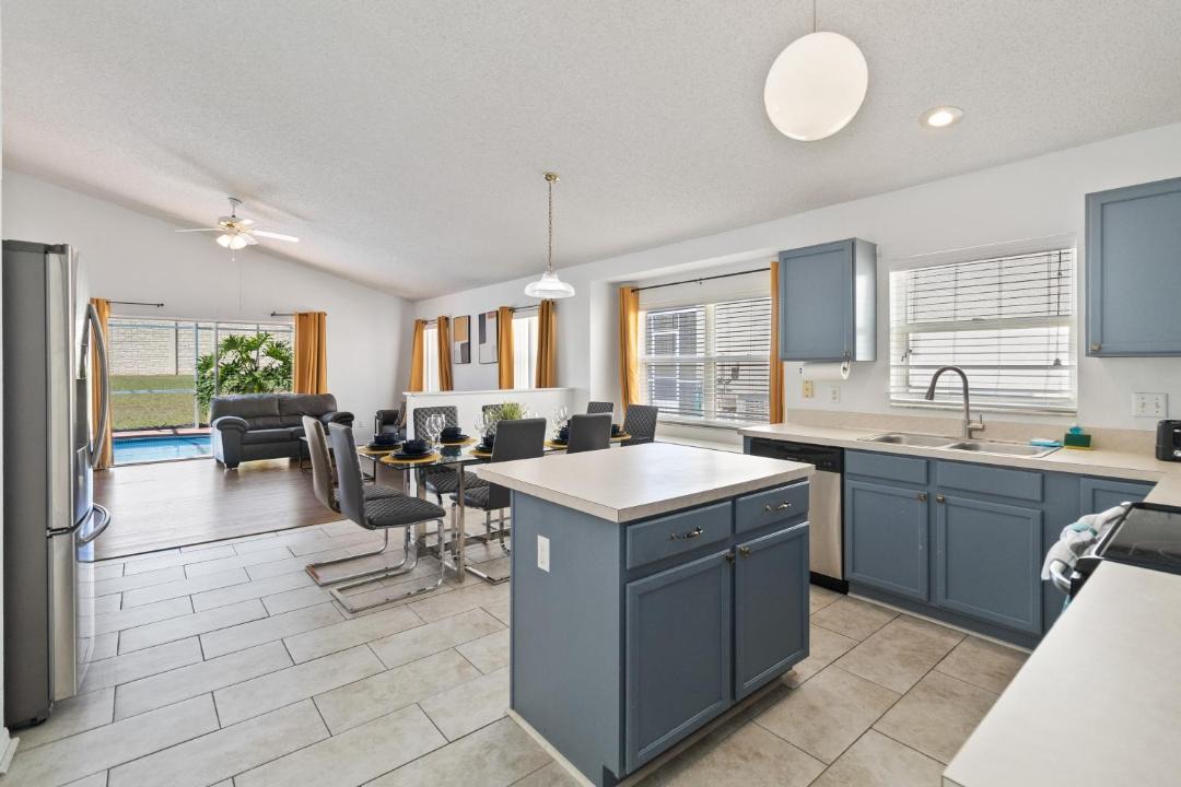 Photo of Others in Lake Davenport Estates